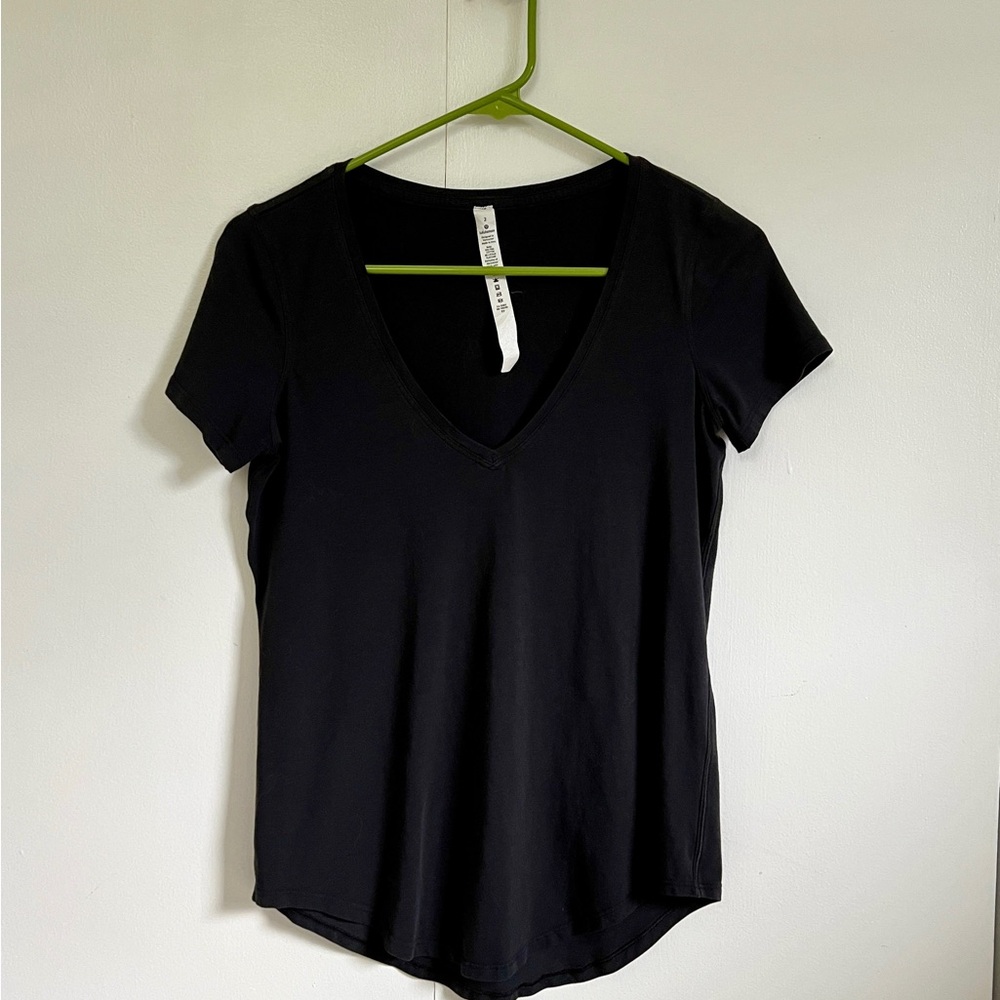Lululemon V Neck Black T-Shirt Sz2